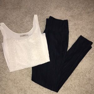 Loft embroidered shell tank size L